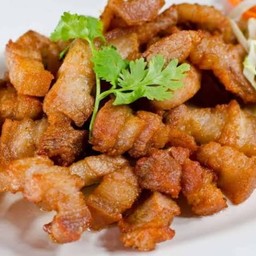 TK หมูกระเทียมพริกไทย -  ถนนคนเดิน ขอนแก่น