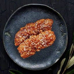 ชุดไก่ไม่มีกระดูกเคลือบซอส