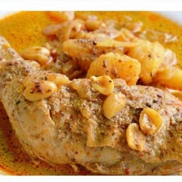ยูโรข้าวไก่อบ-มัสมั่น