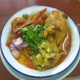 ้น้ำเงี้ยว,ข้าวซอย เจียงฮาย