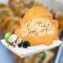 ขนมถังทอง ไส้มะพร้าวน้ำตาลงาคั่ว