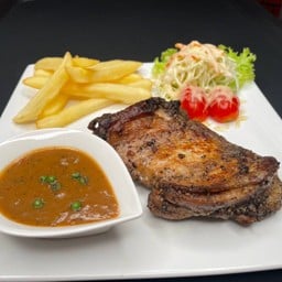 สเต็กไก่พริกไทยดำ