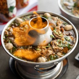 DSET หม้อไฟใหญ่รวมพล(หมู)+หมูรวมลวกจิ้ม1+หยก1+เหลือง1