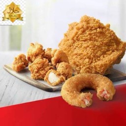 นูรอัยน่า(ไก่ทอด) สะพานดำ