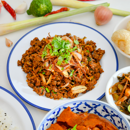ข้าวราด ลาบหมูคั่ว