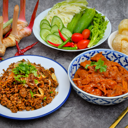 ข้าวกล่องสุม 2 อย่าง