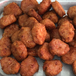 หมูก้อนทอด