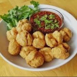 ลูกชิ้นเอ็นไก่ทอด (ขายดี)