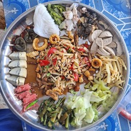 ไก่ย่าง-ส้มตำ/ยายแตน อาหารอีสาน (โนนรัง)