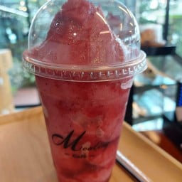 สตอเบอรี่ปั่น