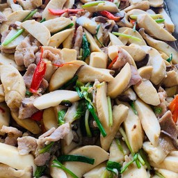 ผัดเห็ดออริจิ