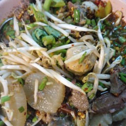 เกาเหลาเนื้อสด ลูกชิ้น