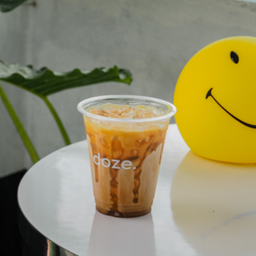 Ice caramel macchiato