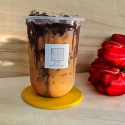 ชาไทยลาวา