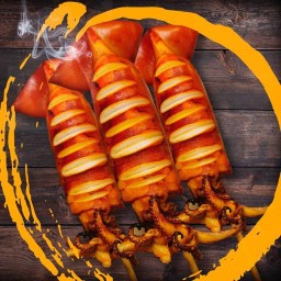 ราชา หมึกไข่ย่าง ( ถนนคนเดินกาดกองต้า )