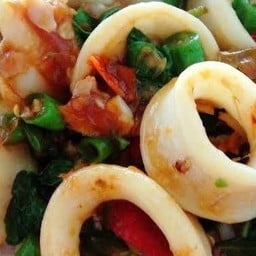 เจ้พร อาหารตามสั่ง ซอยร่วมใจ11