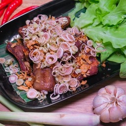 ซี่โครงหมูทอดคะไคร้