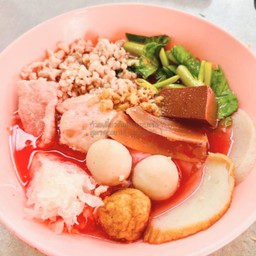 เย็นตาโฟทรงเครื่อง