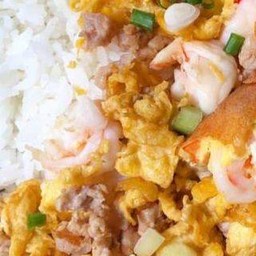 ข้าวไข่เจียวกุ้งกับหมูสับ