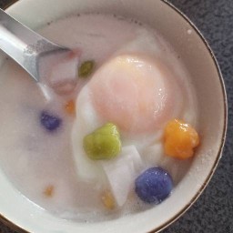 บัวลอยไข่หวาน เจ๊ปุ๊ยเจ้าเก่า