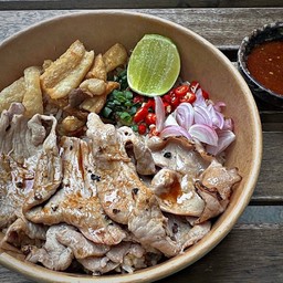 ข้าวผัดกากหมู หมูชาบูย่างไฟ