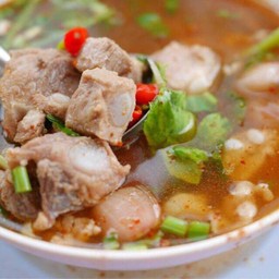 ต้มแซ่บกระดูกหมูอ่อน
