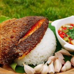 ข้าวปลาแกะเจ้ดาซ.วัดพระเงิน