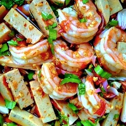 ยำหมูยอกุ้งสุก ไส่ปลาร้า ไม่ ปลาร้า ระบุด้วยนะคะ