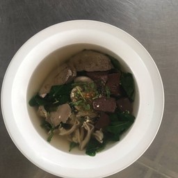 เกาเหลาเลือดหมู