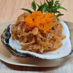 ยำแมงกะพรุนน้ำมันงา