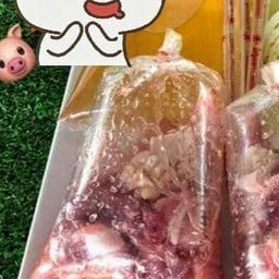 เนื้อ + น้ำซุป+ ตะเกียบ+น้ำจิ้ม