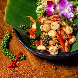 ผัดฉ่าหอยเชลล์