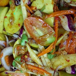 ยำมะม่วงเบาดอง