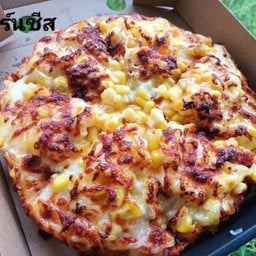 พิซซ่าคอร์นชีส
