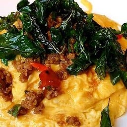 ข้าวไข่ข้นกะเพราหมูสับ OML-Spicy-P