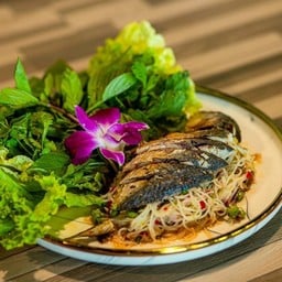 ยำขนมจีนใส่ปลาทู