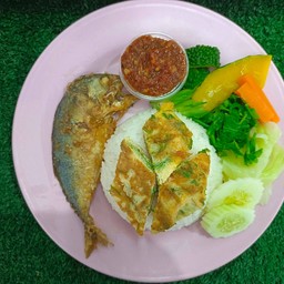 ข้าวน้ำพริกกะปิ