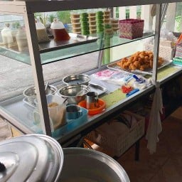 ปาท่องโก๋ฟ้าใส&ก๋วยจั๊บญวน