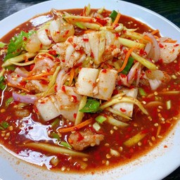 ร้านแอบแซ่บ ยำยกทะเล