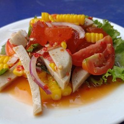 ยำไข่แดงเค็มหมูยอ