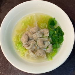 เกาเหลาเกี๊ยวปลา