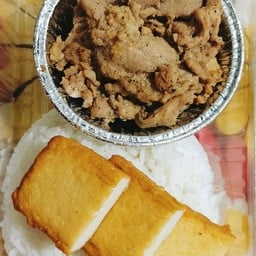 ข้าวหมู-ไก่กระเทียมพริกไท