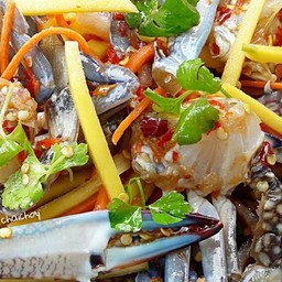 ยำมะม่วงปูม้าปลร้า