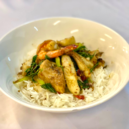 ข้าวผัดกะเพราทะเลรวม ธรรมดา