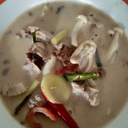 ต้ม ข่าไก่