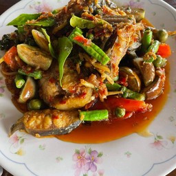 ผัดเผ็ดปลาดุก