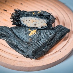 พัฟ เห็ดทรัฟฟเฟิล ชาร์โคล