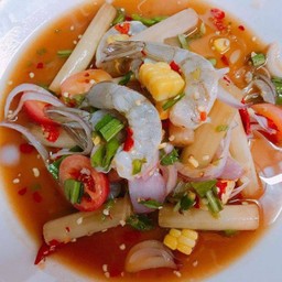 ยำไหลบัวกุ้งสด