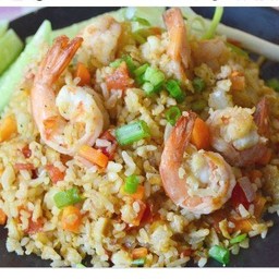 ข้าวผัดทะเล กุ้ง+ปลาหมึก