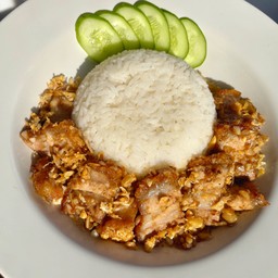 หมูกรอบ กระเทียมพริกไทย